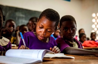 Djeca u školi u Malaviju.