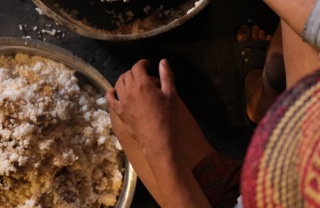 Food is prepared by Grandir Dignement in Madagascar