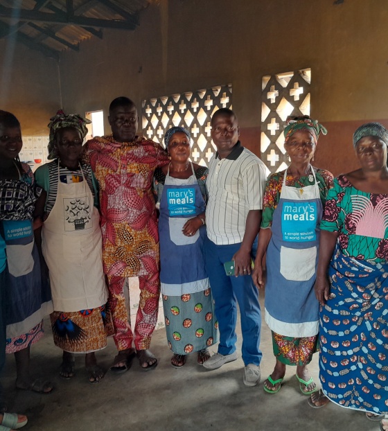 Ana Marija i Blaženka u društvu volonterki kuharica u Beninu