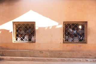 Svjetlost sja na zgradu na Madagaskaru.